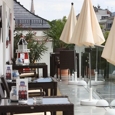Am Markt Hotel 3*