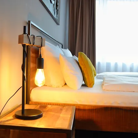 Am Markt Hotel 3*