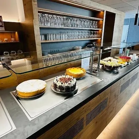 Am Markt Hotel 3*