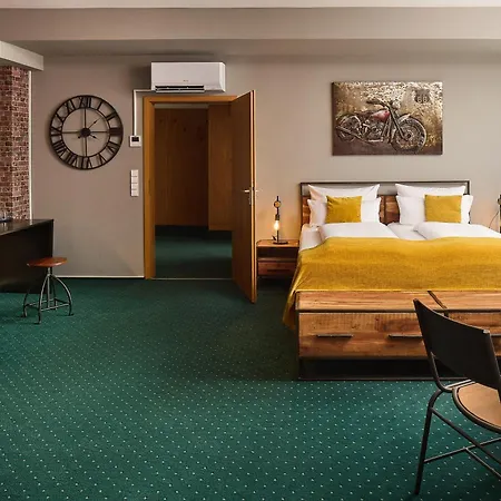 Am Markt Hotel 3*