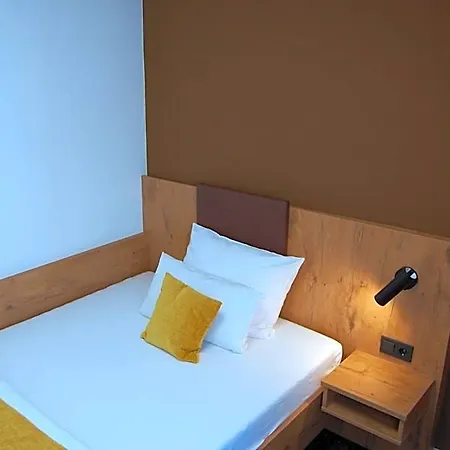 Hotel Am Markt 3*
