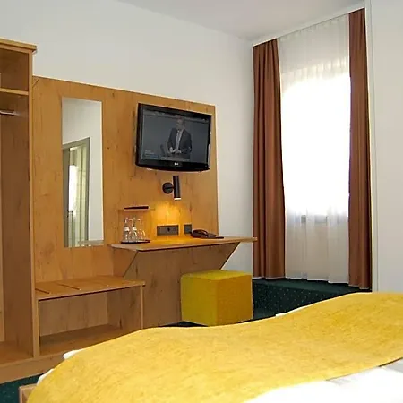 Hotel Am Markt 3*
