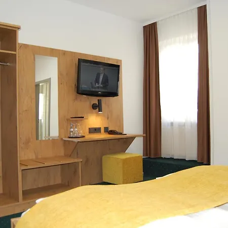 Hotel Am Markt 3*
